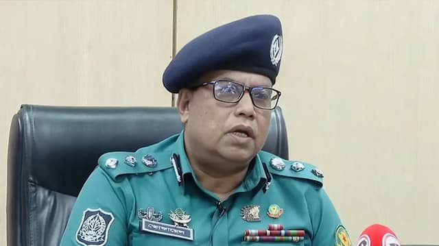 বোমাবাজি নিয়ে পাটওয়ারীকে জিজ্ঞাসাবাদ করা উচিৎ: ডিএমপির যুগ্ম কমিশনার