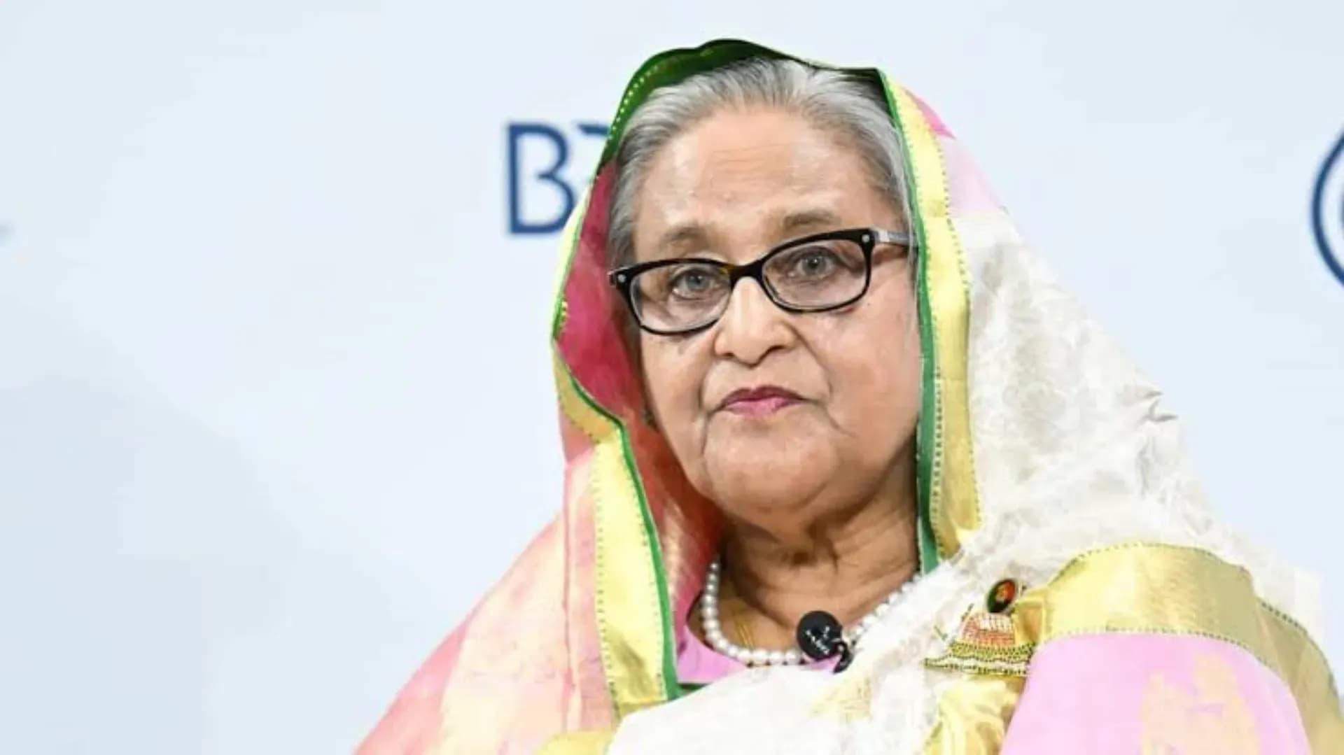 শেখ হাসিনাসহ ৩৪ জনের বিরুদ্ধে অভিযোগ গঠন ফের পেছাল