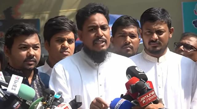 রাষ্ট্রের ব্যর্থতায় অস্ত্র হাতে নামতে হয়েছে ইশরাককে: আখতার হোসেন