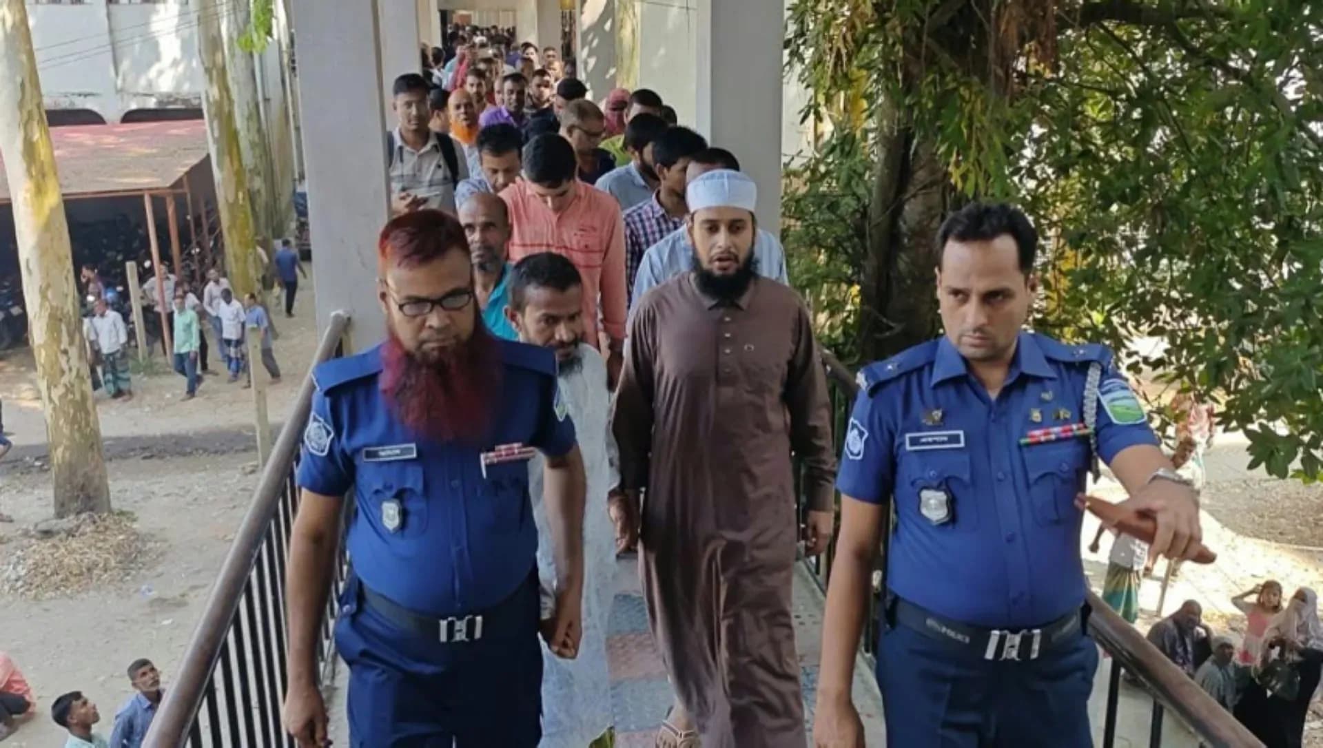 জামালপুরে ১৩ বছরের ছাত্রীকে ধর্ষণ, ইমামের যাবজ্জীবন