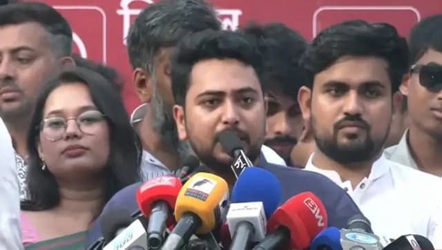 পতিত স্বৈরাচারের ফেরা ঠেকাতে পারবে না নব্য স্বৈরাচার : নাহিদ
