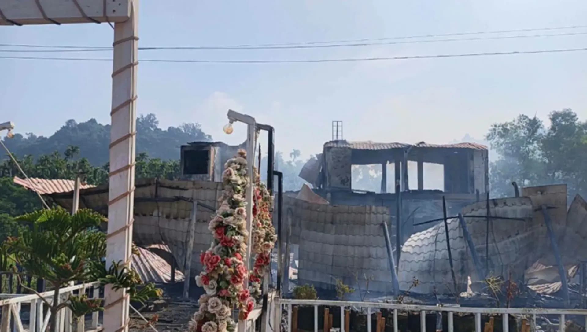 কক্সবাজারে রিসোর্টে অগ্নিকাণ্ডে নিহত বেড়ে ১০
