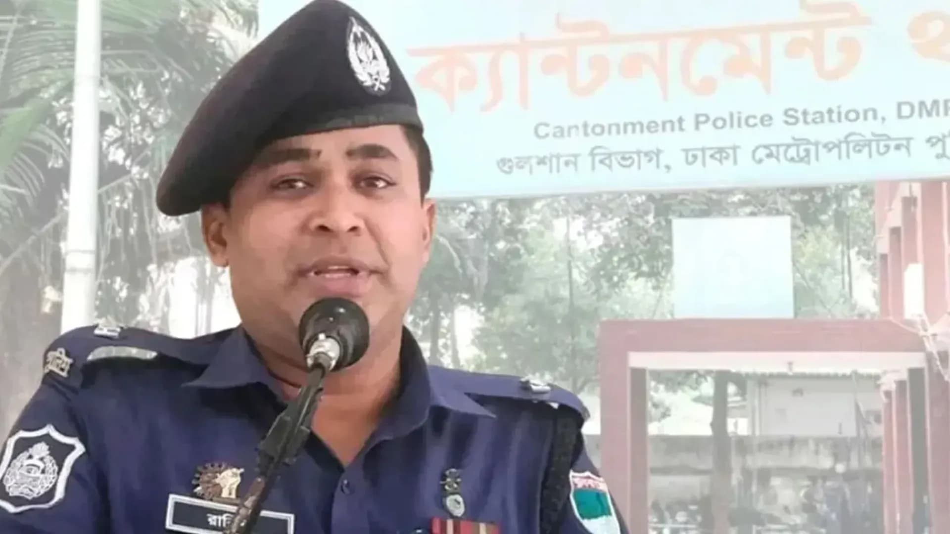 ক্যান্টনমেন্ট থানার সেই ওসি রাকিবুল গ্রেফতার, নেওয়া হচ্ছে আদালতে